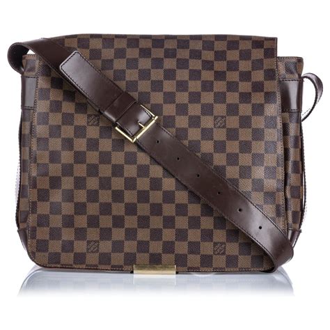 sac besace louis vuitton occasion|sac de louis vuitton.